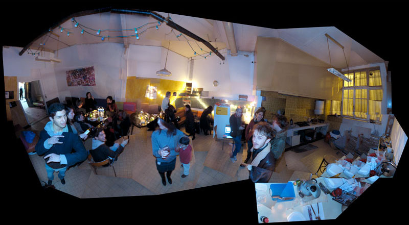 Photographie Julien Taylor La g�n�rale Assymetric exposition du possible sinon j etouffe