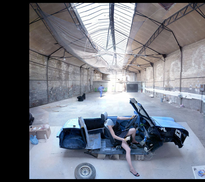 Photographie Julien Taylor La g�n�rale verriere la demie austin mini comedie Charlotte dupont design Romain Rosier theatre
